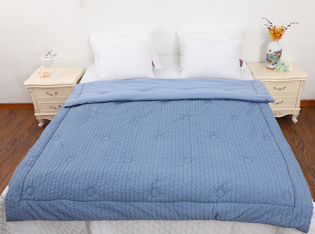 Mengerkang Anti Bacterial Seersucker Comforter