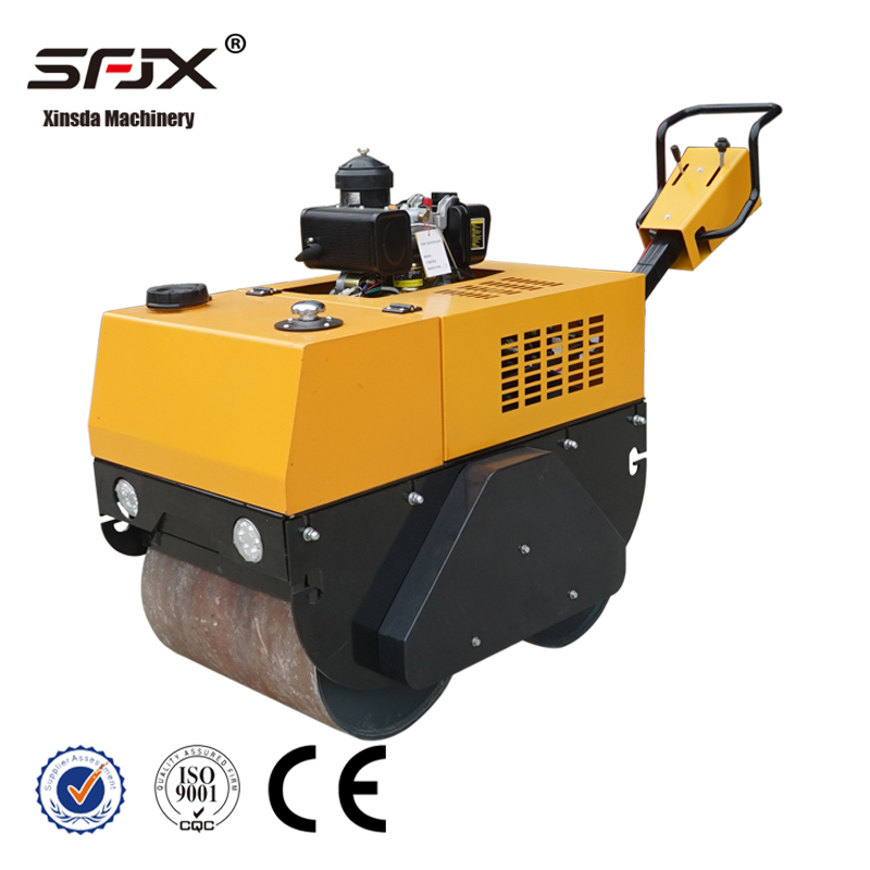 VR600 road roller