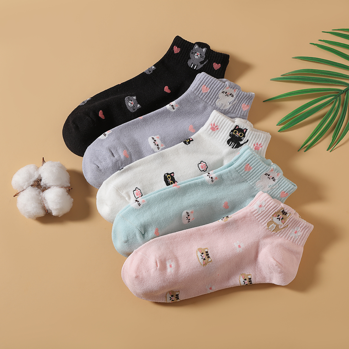 Low cut socks
