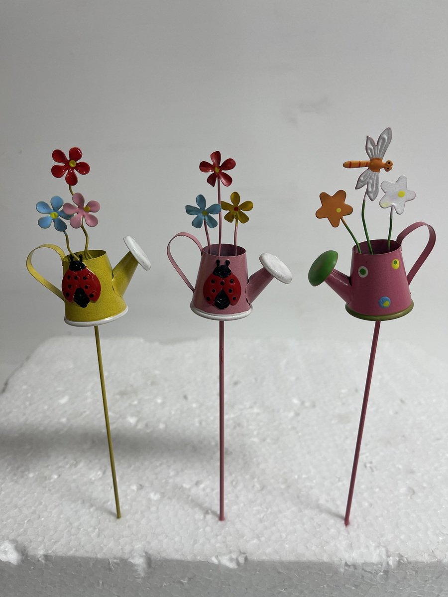 Spring garden iron cuttings
