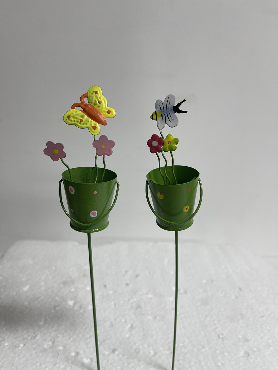 Spring garden iron cuttings