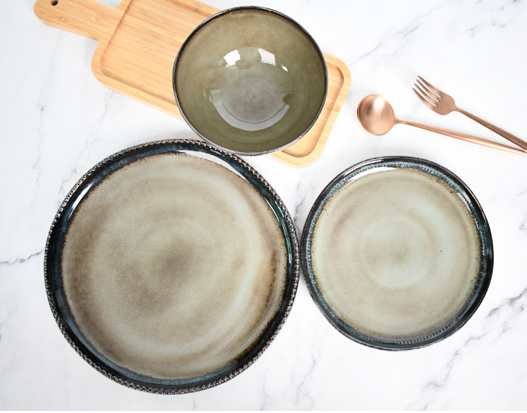 Embossed Dinner Sets