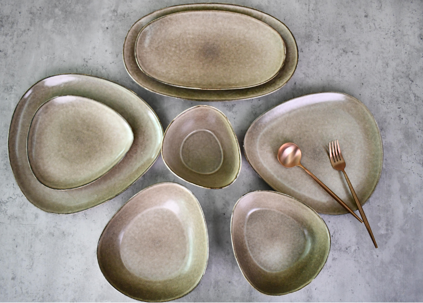 Triangle Dinner Sets