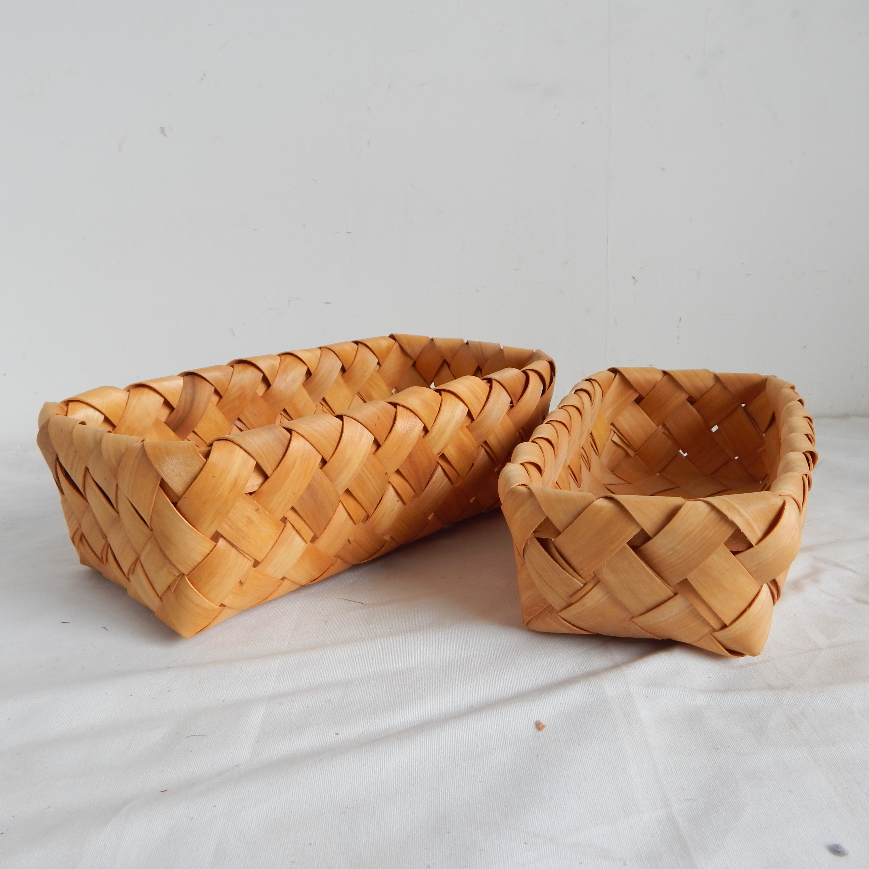 Woodchip storage basket