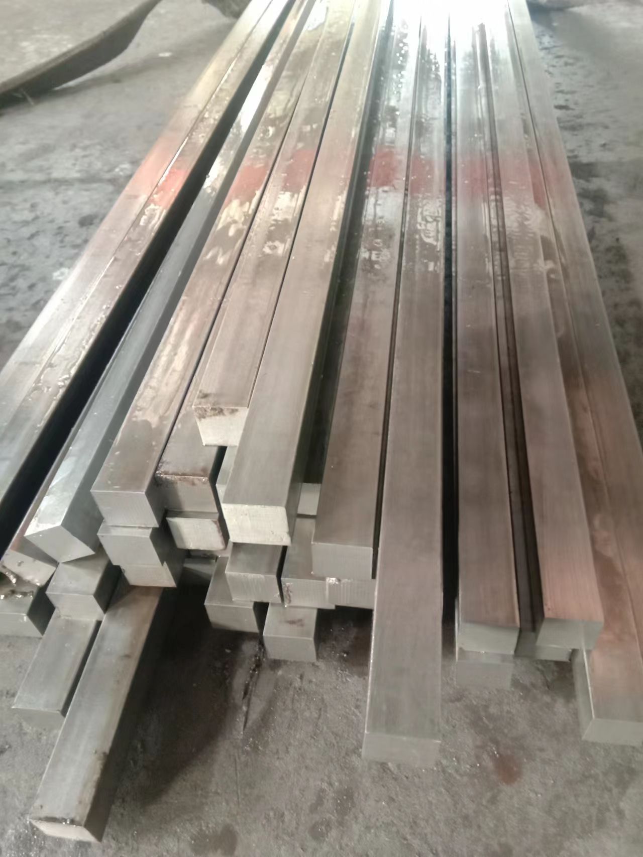 Carbon steel bar, cold drawn square bar SAE 5140