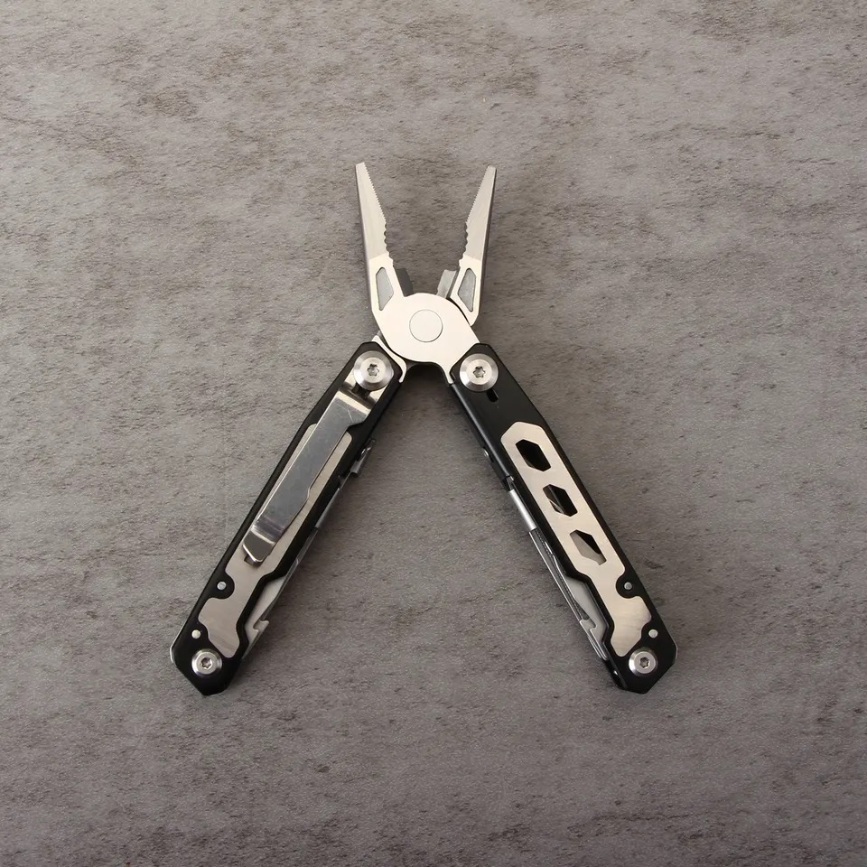Multitool Plier