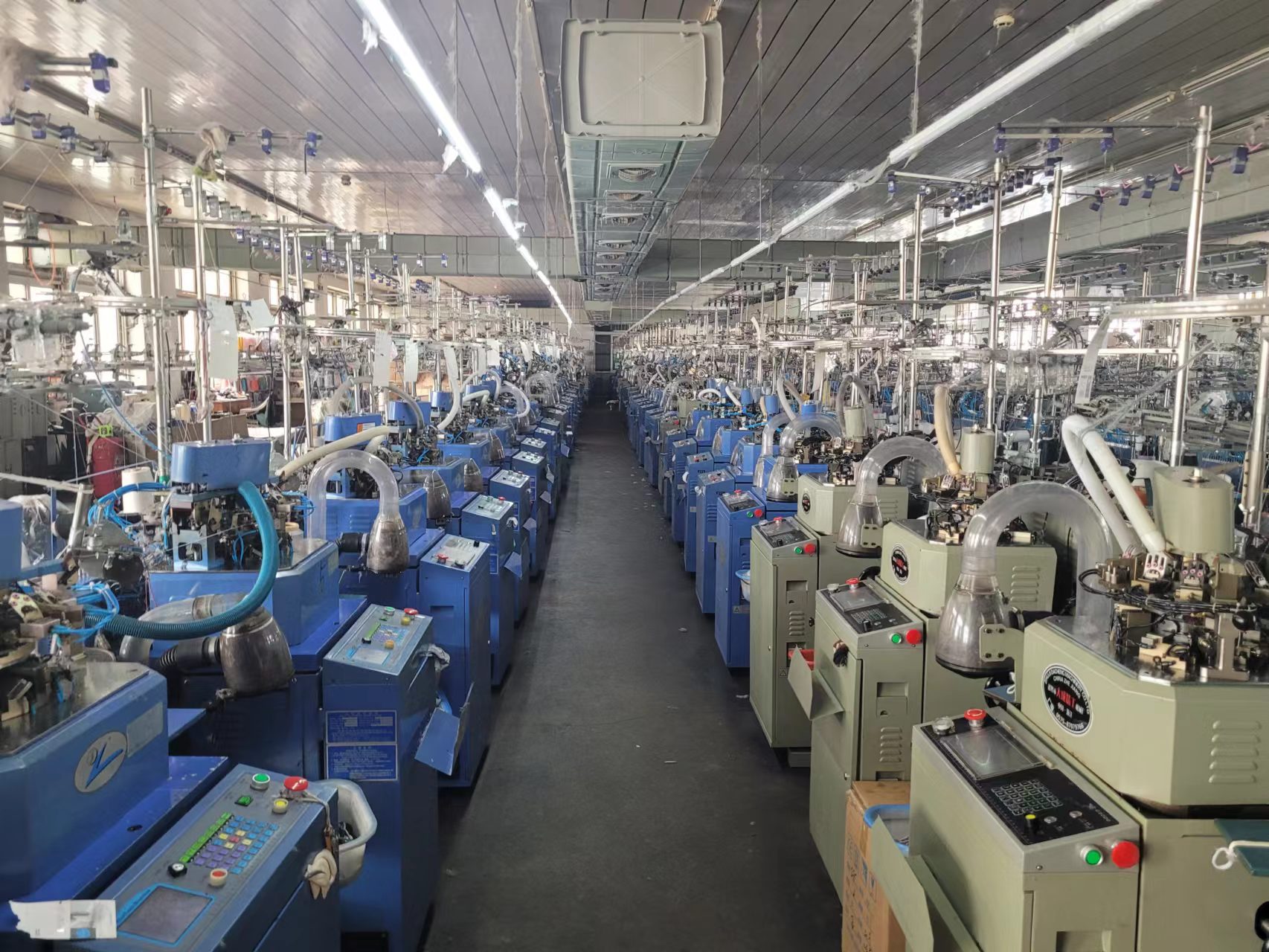 Liaoyang Jinmianhua Socks Co., Ltd. – mid-crotch socks 2