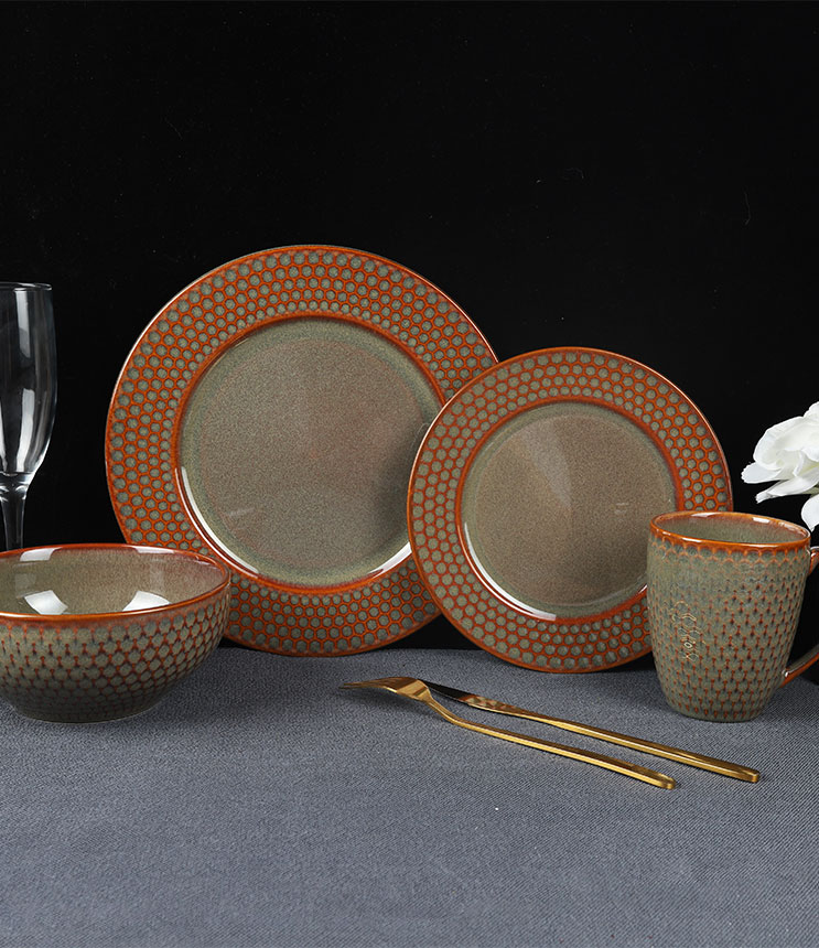 Brown reactive glazed stoneware dinner set