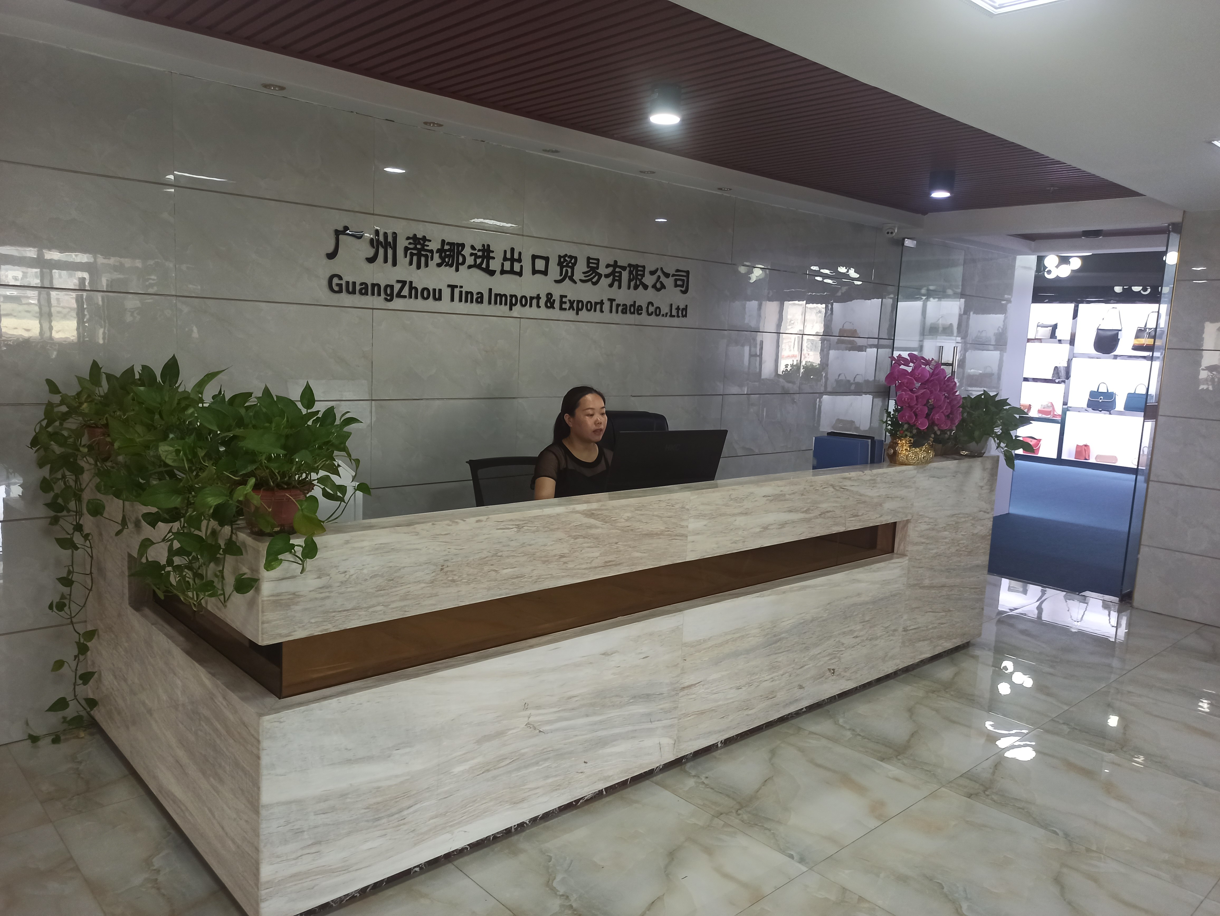 Guangzhou Tina Import and Export Trading Co., Ltd. – tela de algodón 1