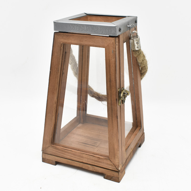 Customized Rustic Wood Battery Operated LED Candle Lantern with Rope Handle for candles/fireplace