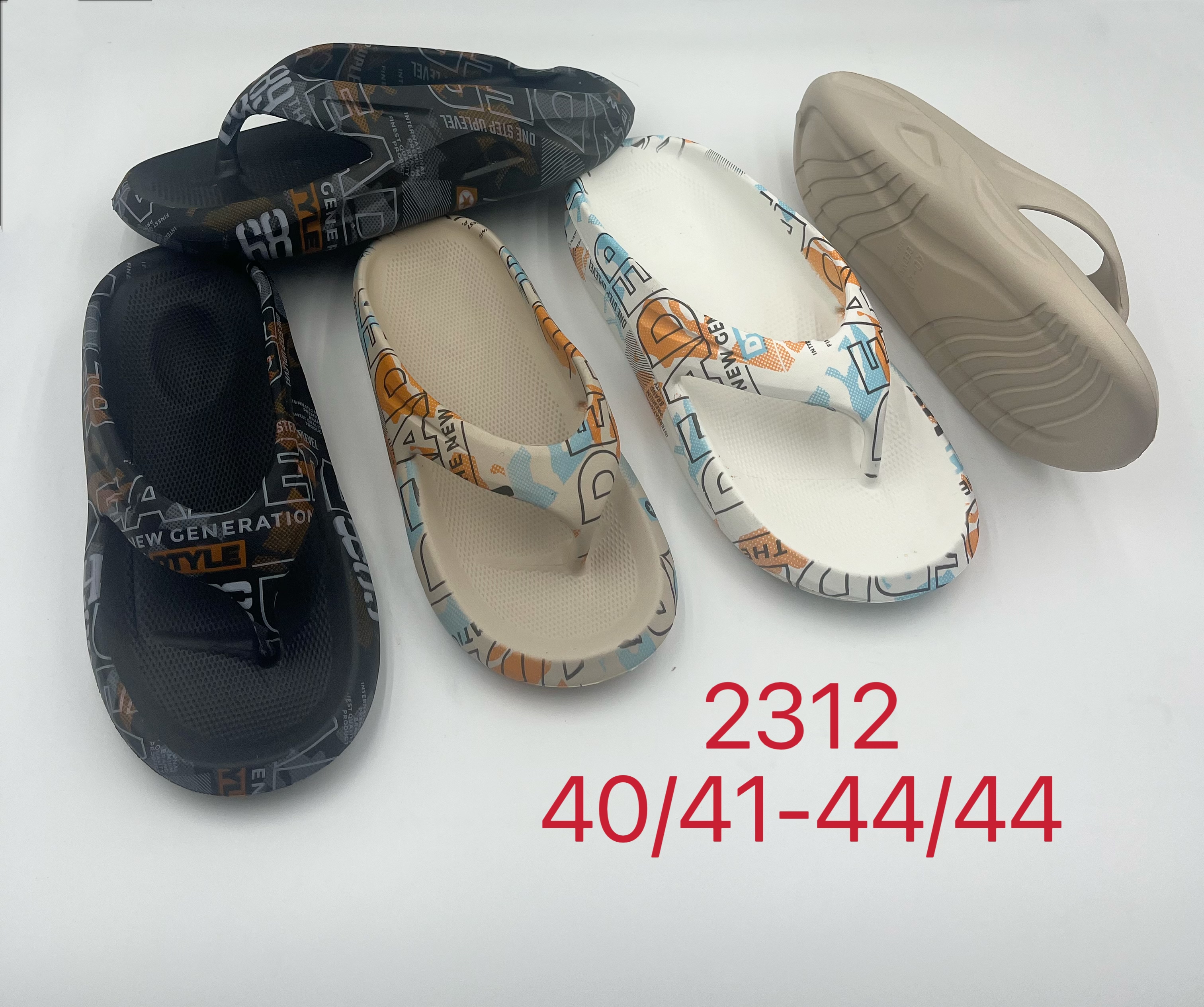 Thick soled comfortable flip-flops antiskid men sandals beach shoes