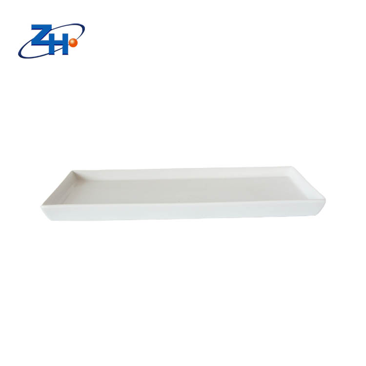 Medium temperature white porcelain rectangular plate