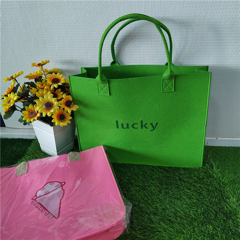 Felt big volume storage bag printing logo