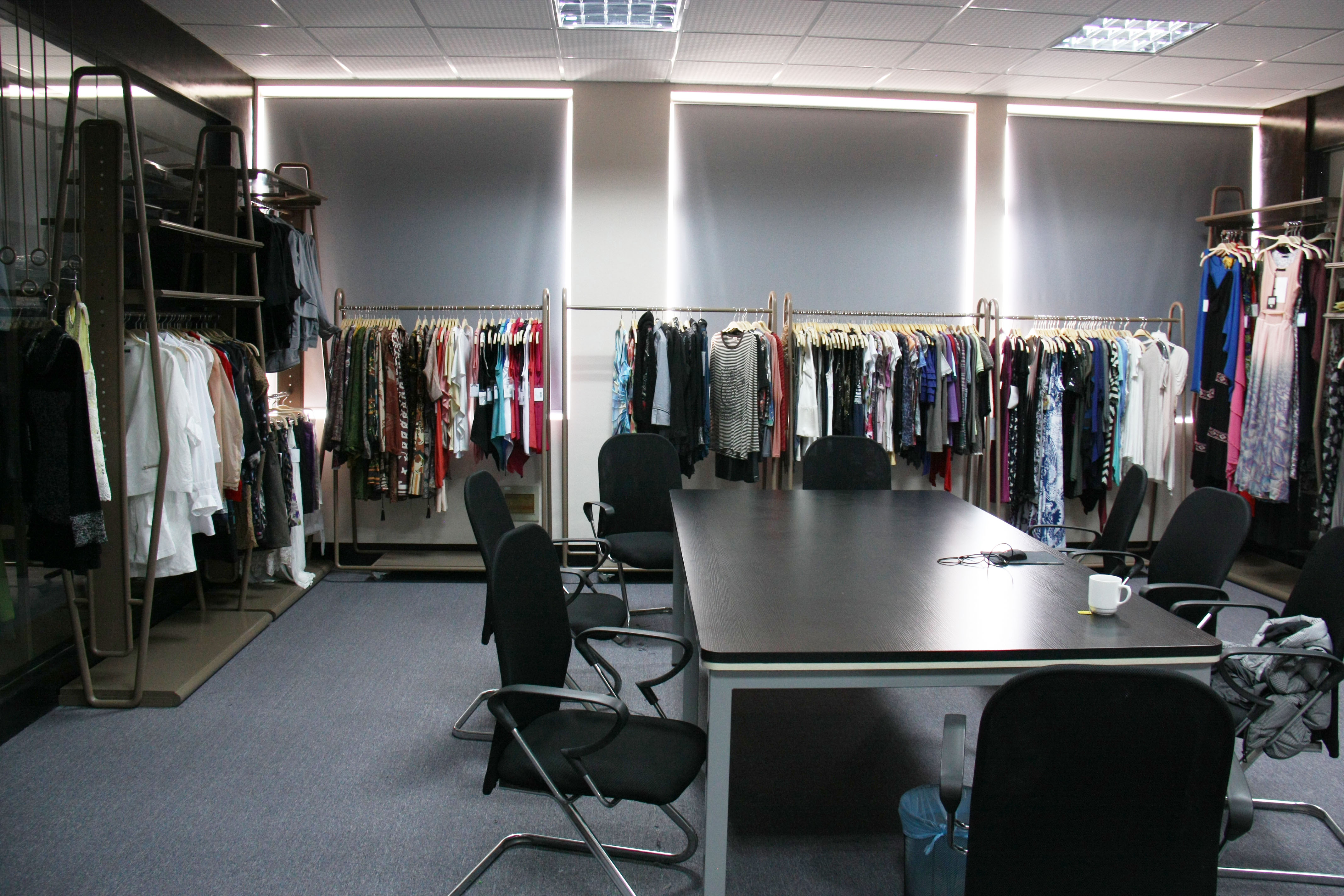 Zhejiang Yashi Import and Export Co., Ltd. – Children's complete clothing 1
