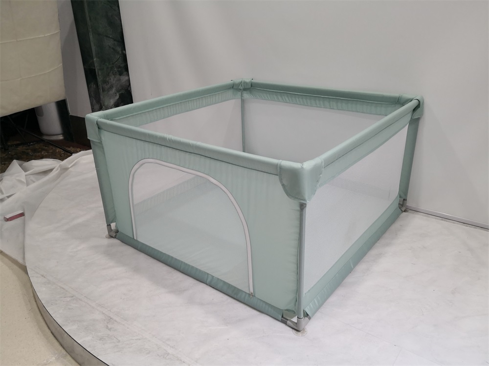 Baby Palypen/Baby Playard/Baby Bed/Travel Cot