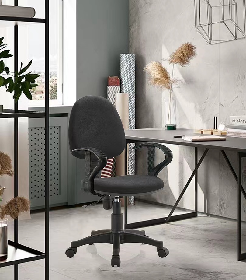 FURNEE FURNITURE CO., LTD. – sofá de cuero 3
