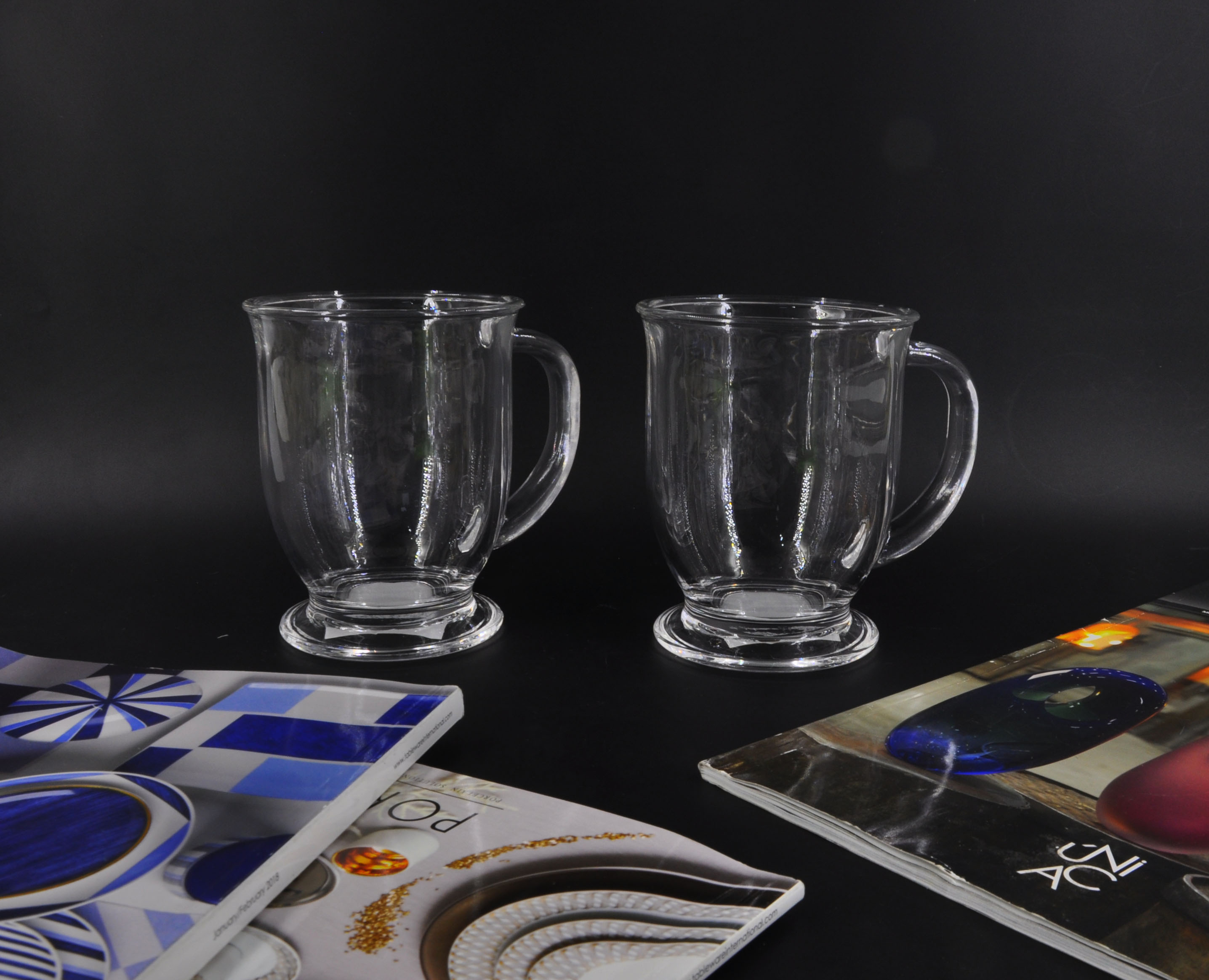 Glass cup