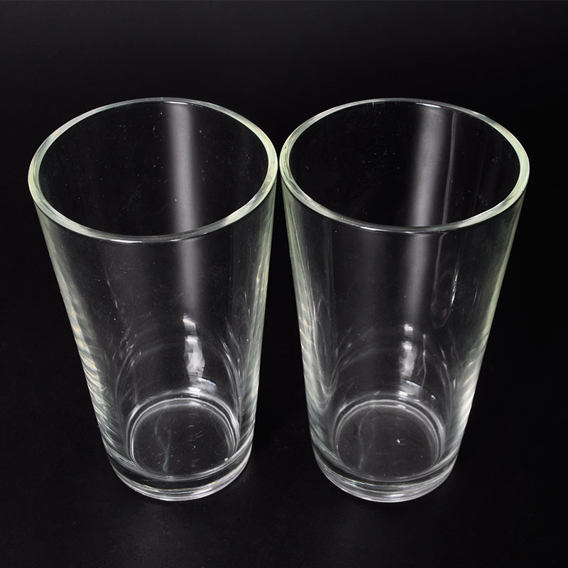 Glass cup