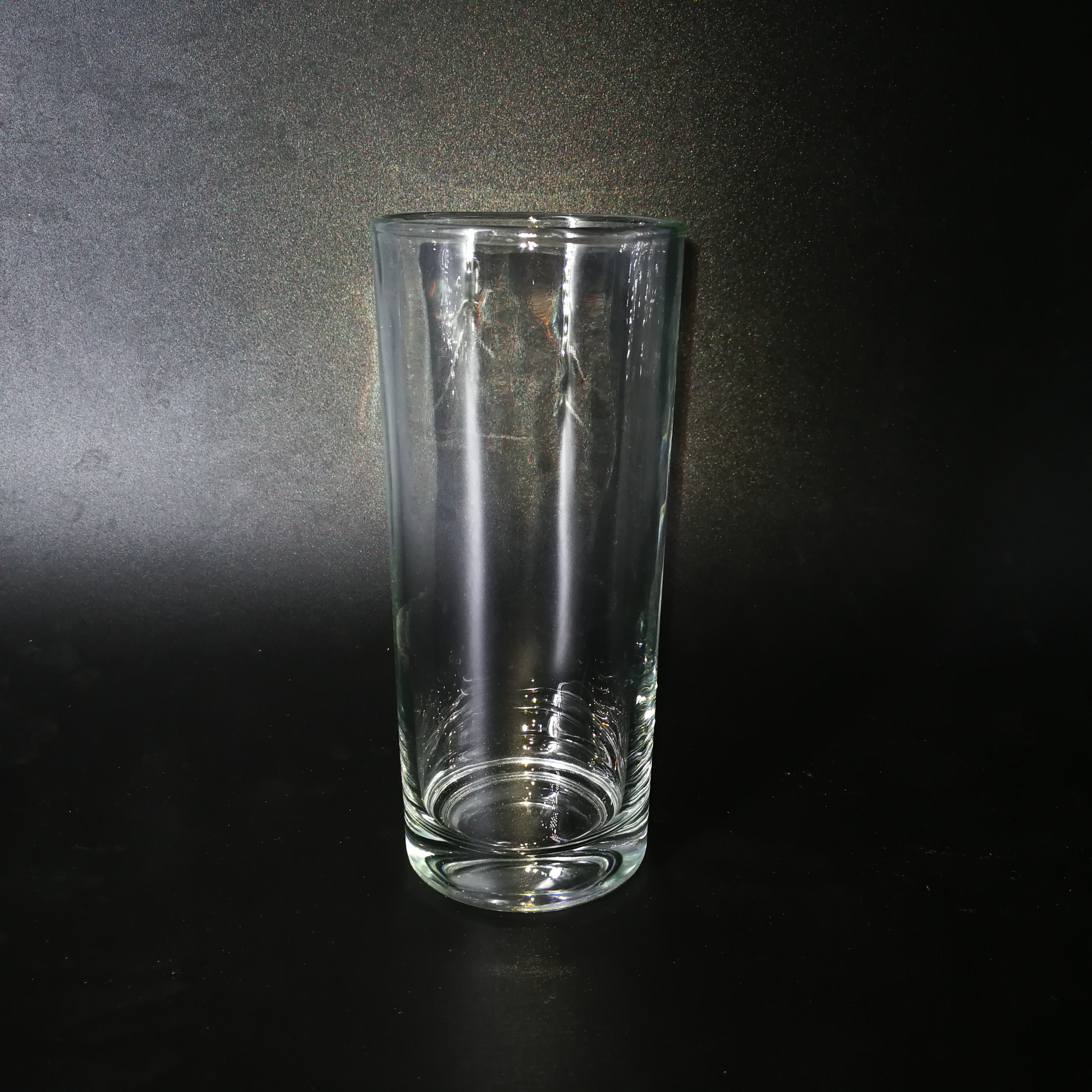 Glass cup