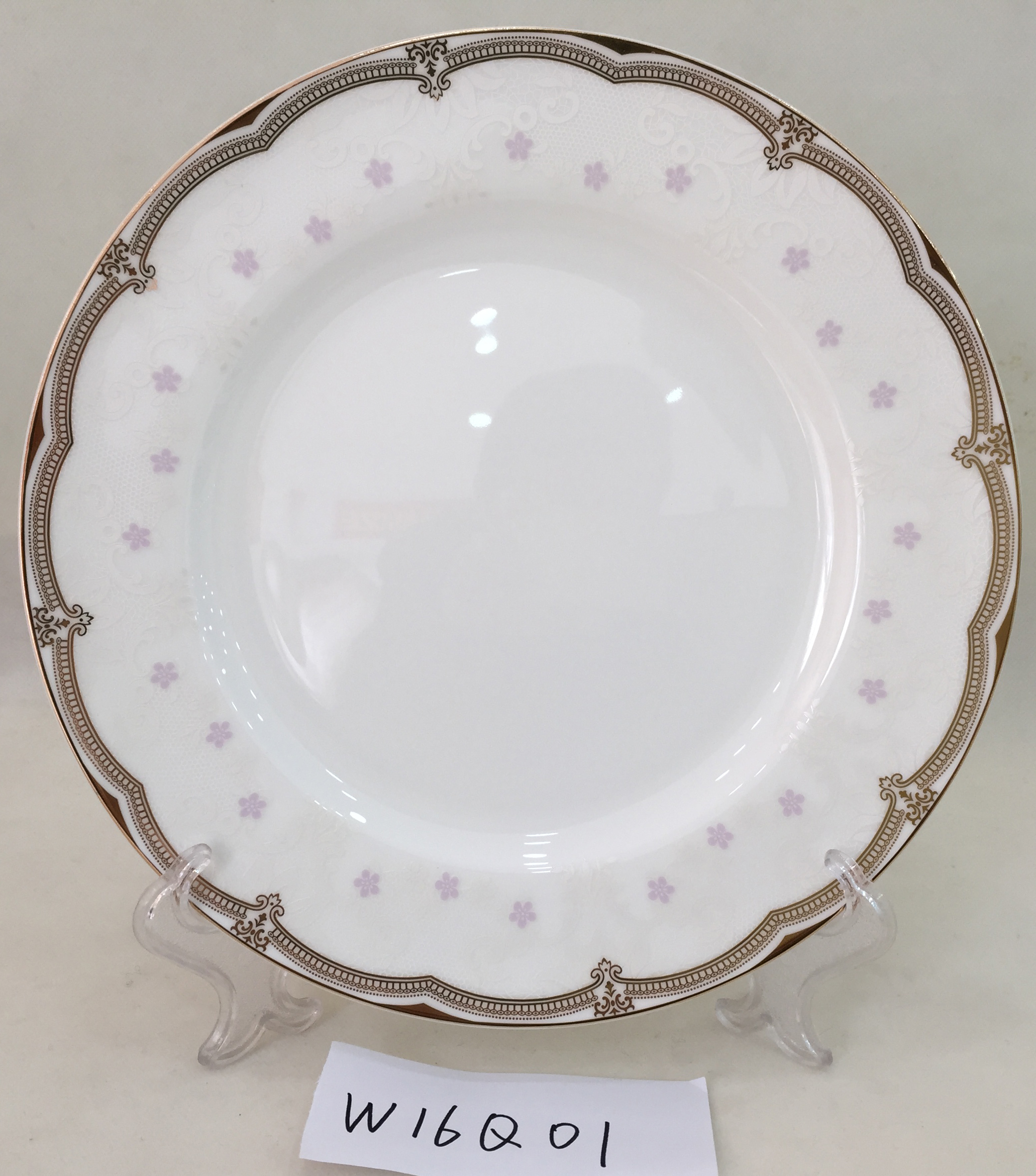 10.5" dinner plate