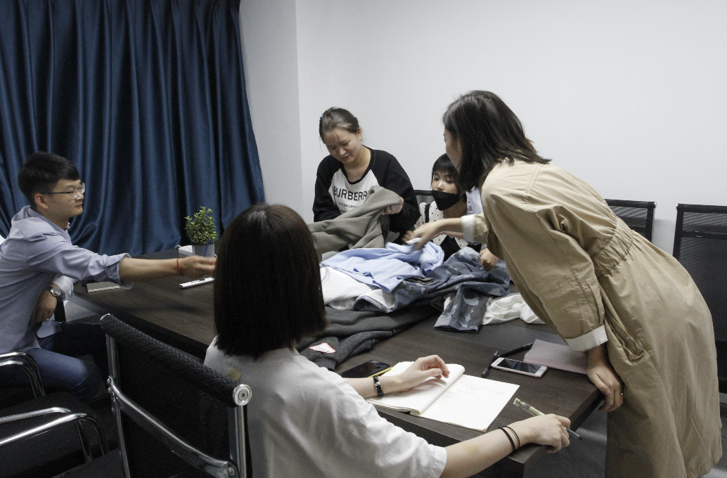 Chengdu Dehuitung Import and Export Trade Co., Ltd. – hilo de poliéster 2