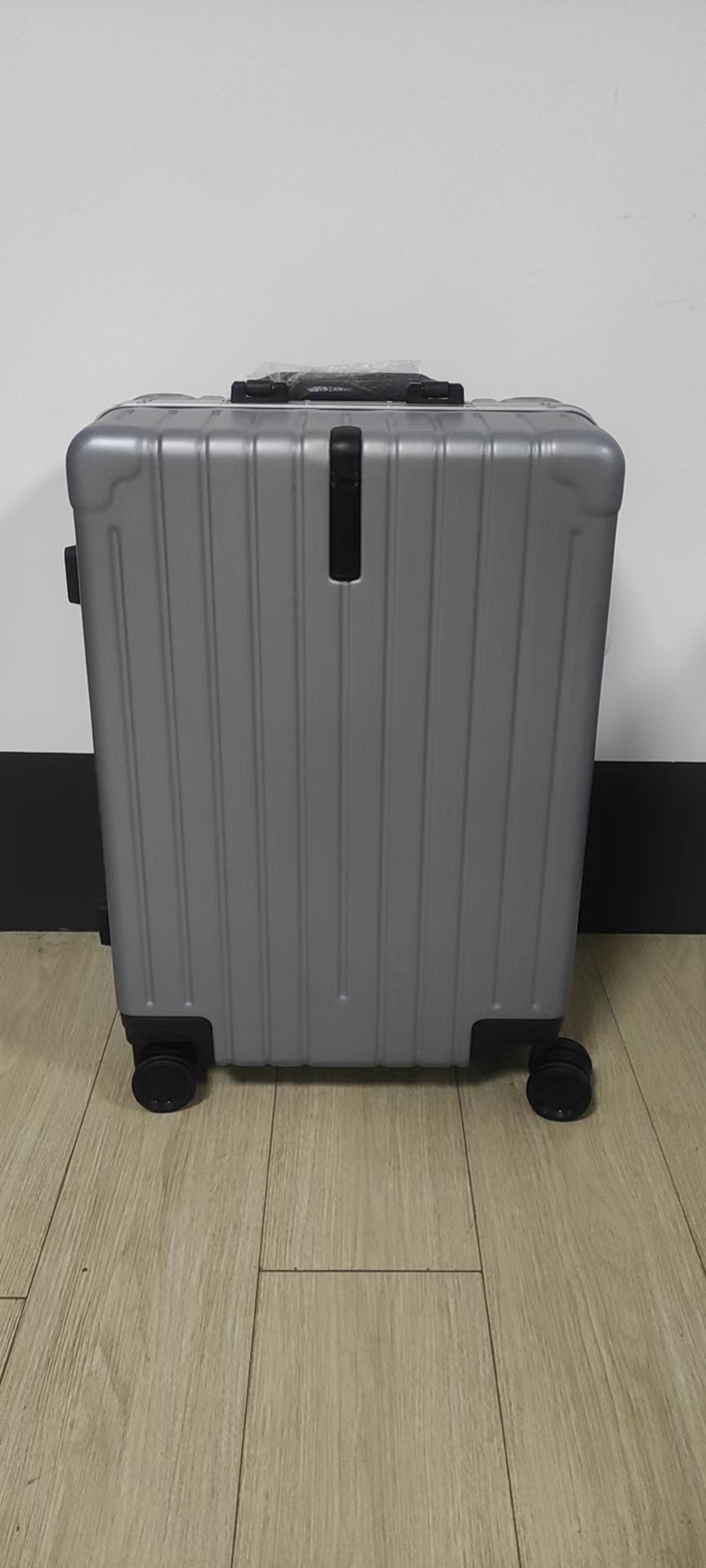 Hunan Qixiu Technology Co., Ltd. – Traveling bags 2