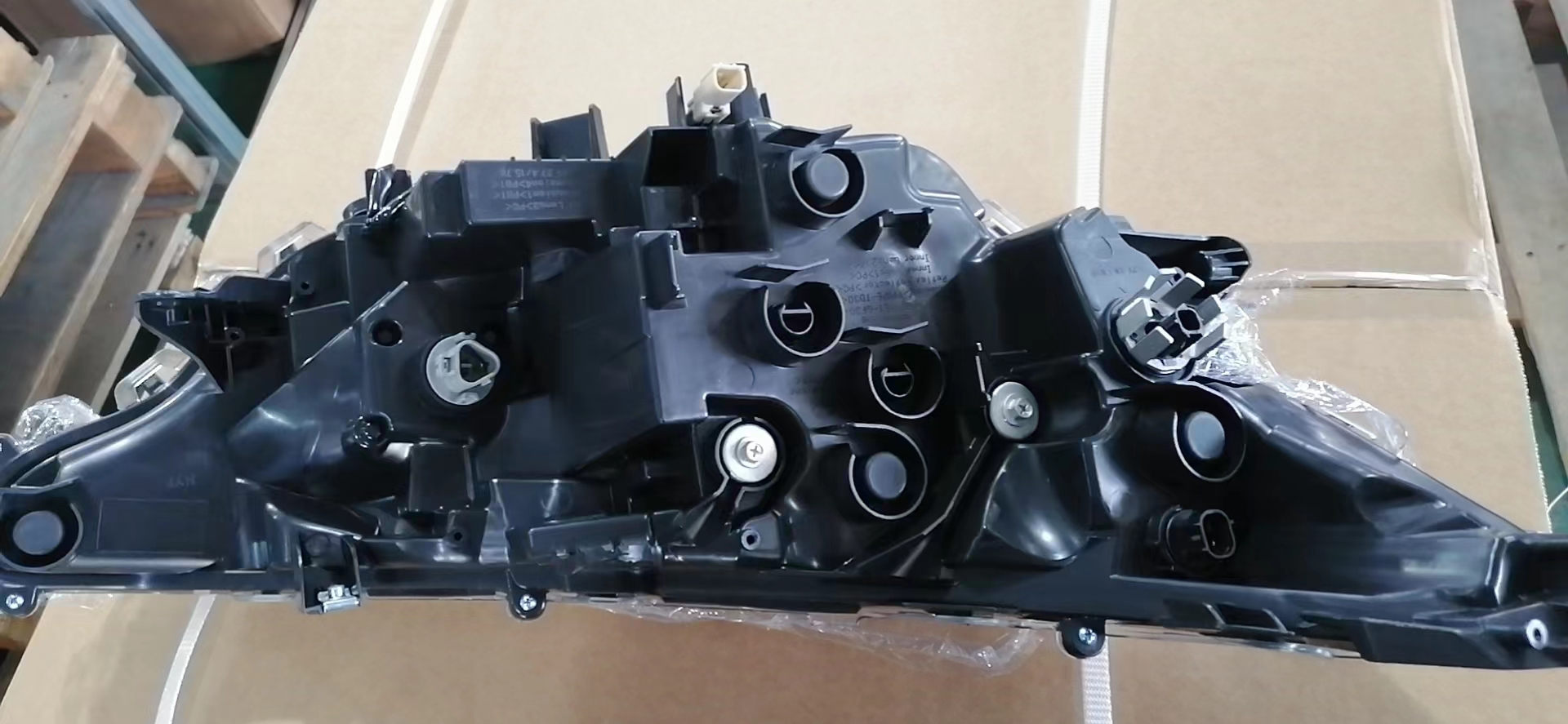 RAV4 2022 head lamp