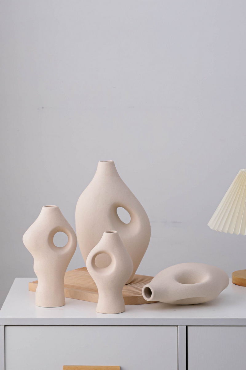 Ceramic vase
