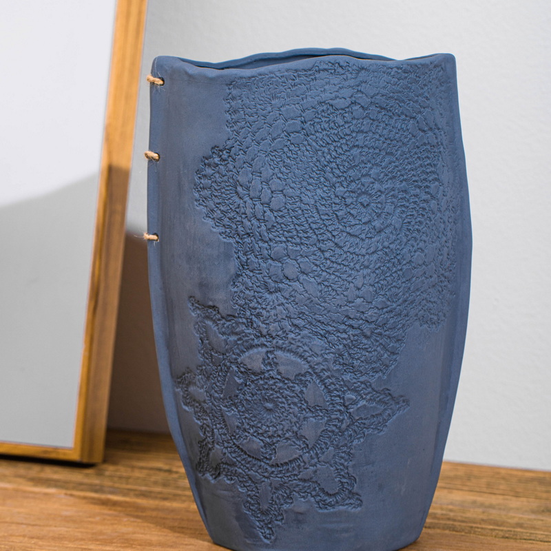 Embossed flower insert