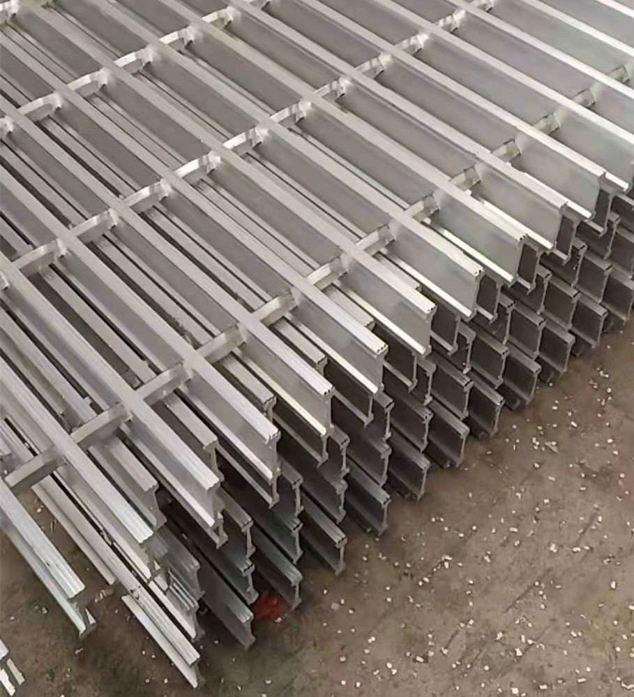 Hot Dip Galvanized I-Beam Steel Grating