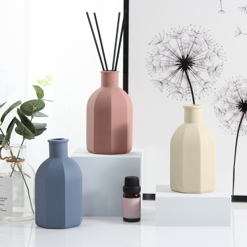 Aromatherapy bottle