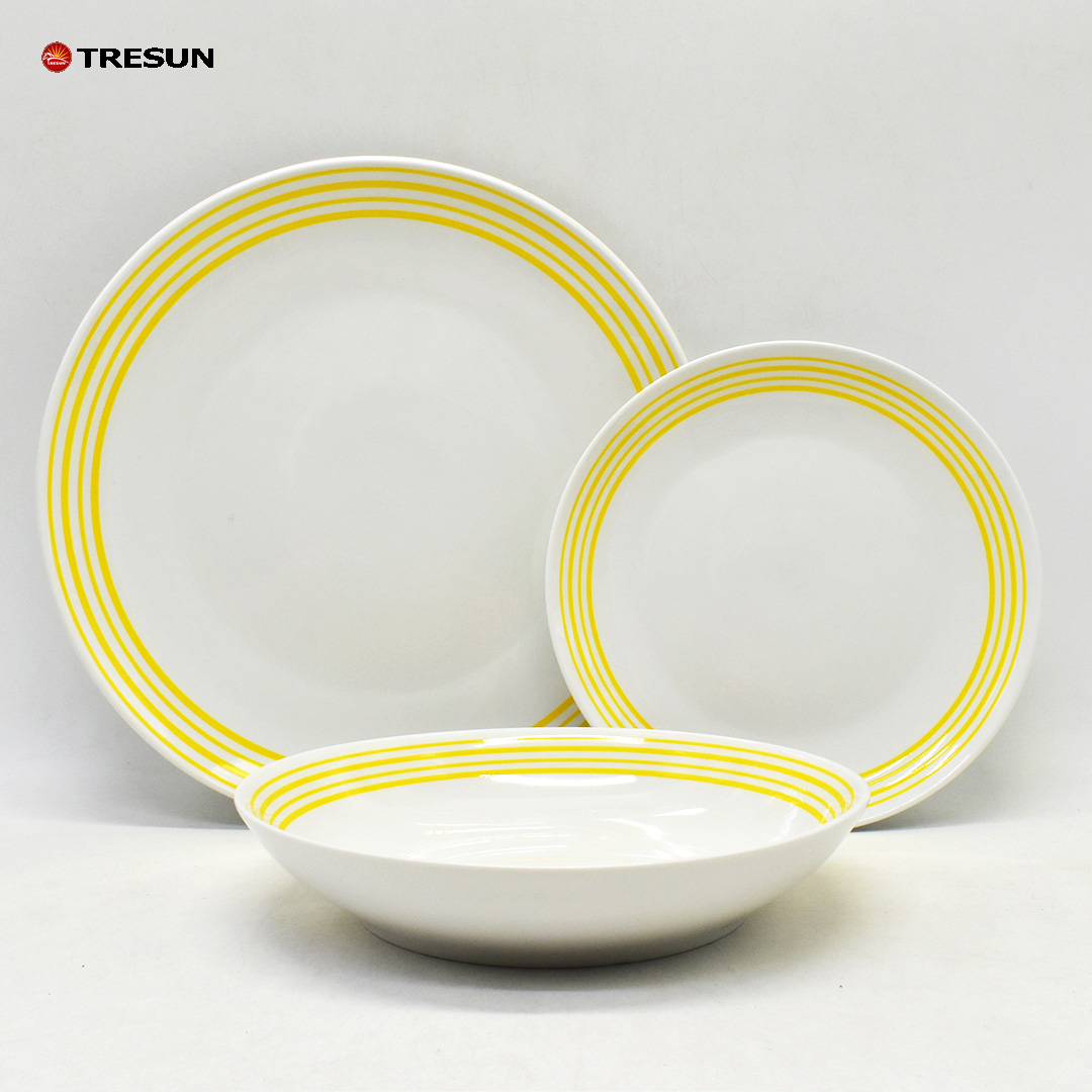 18 pcs porcelain dinnerware set