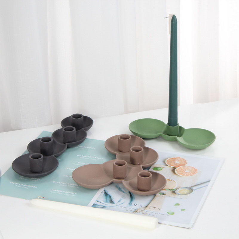 Candle holder