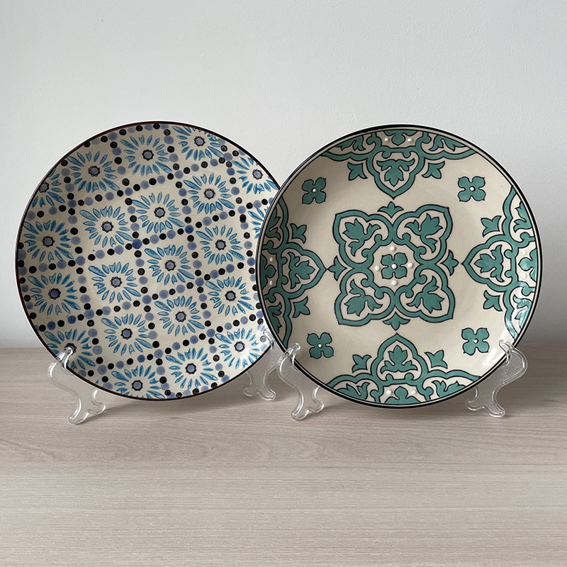 Ceramic plate