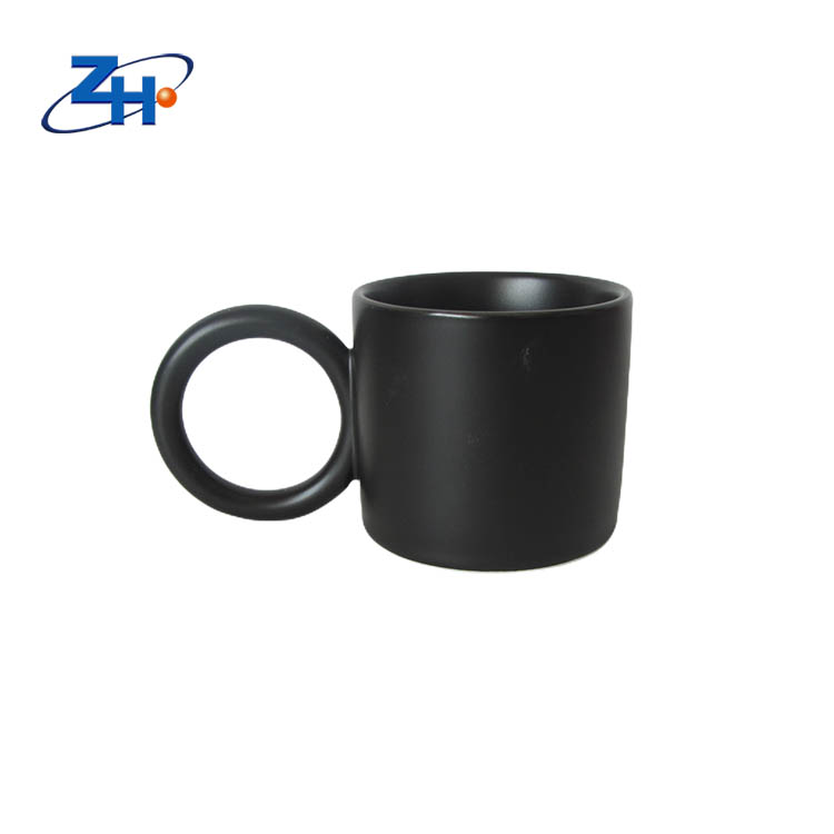 Matt black glazed special handle big circle ceramic coffee mug