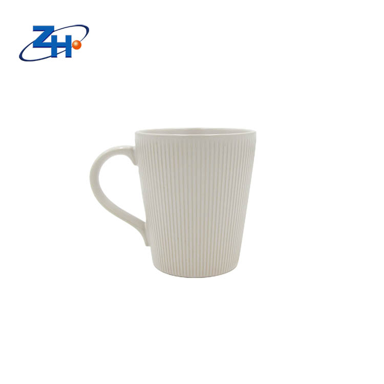 Nordic style minimalist matte white vertical stripe relief ceramic mug