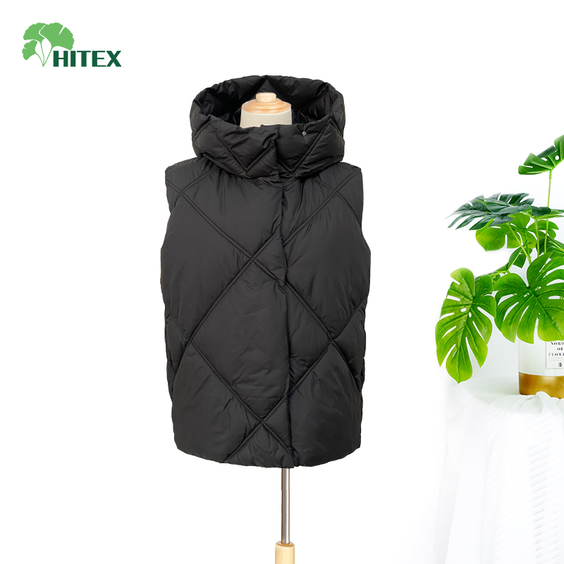 Ladies` padding vest