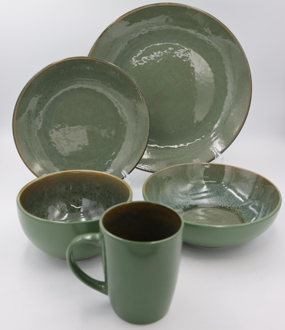 Reactive glazed Dinner set
