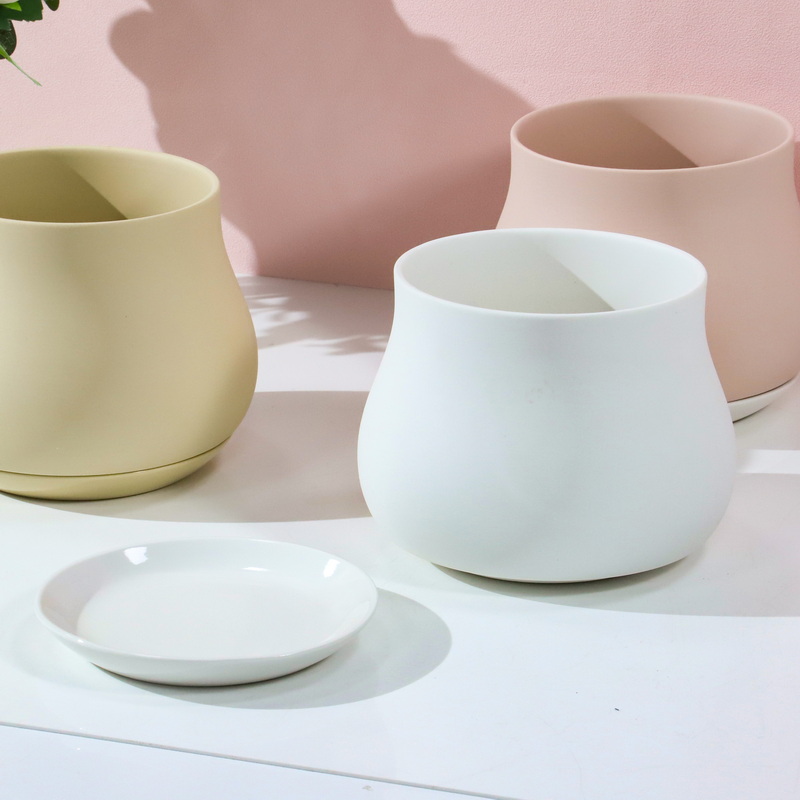 Flower pot