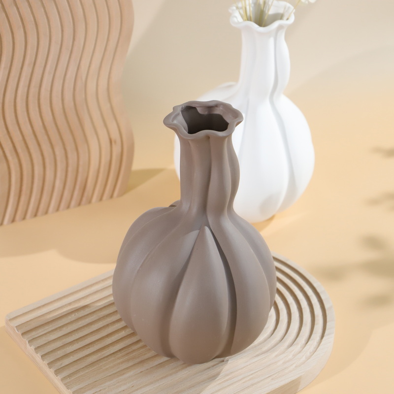 Flower vase