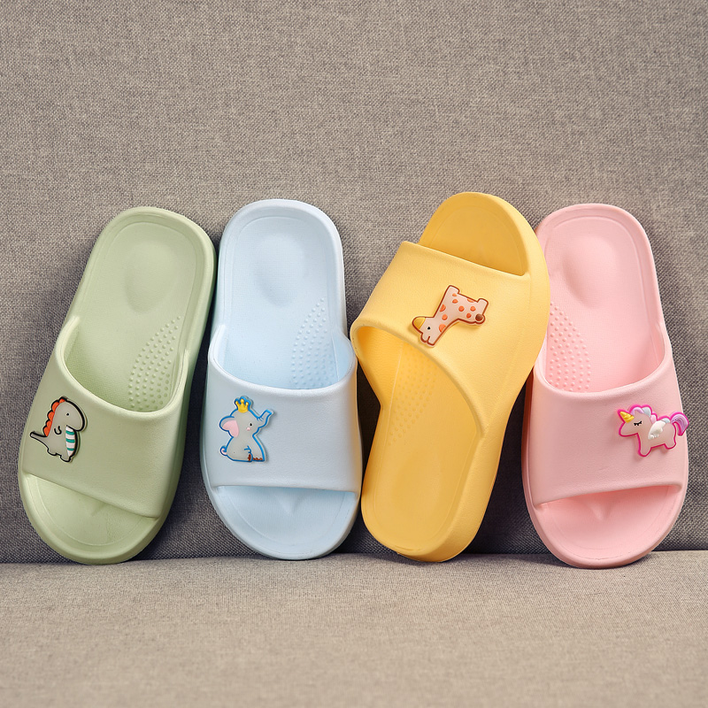 Summer New Cute Luminous Non slip Soft Sole Quick Drying Children's Slipper