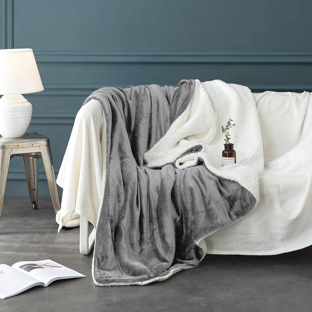 Factory Warm comfort fluffy superfiber sofa velvet soft reversible super luxury cashmere blanket