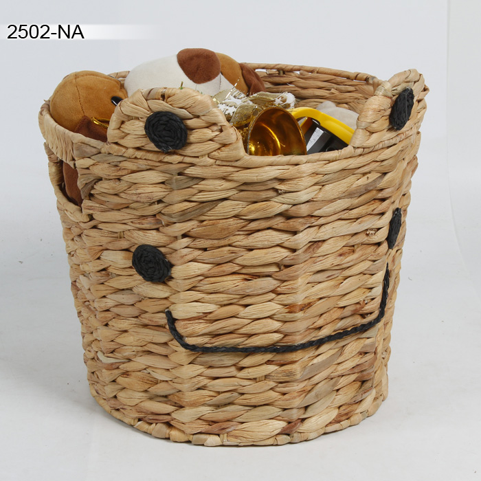0-Water hyacinth basket