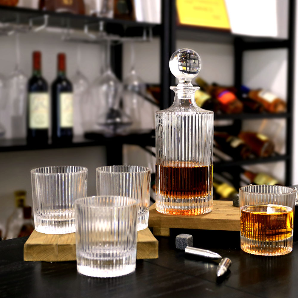 whiskey decanter