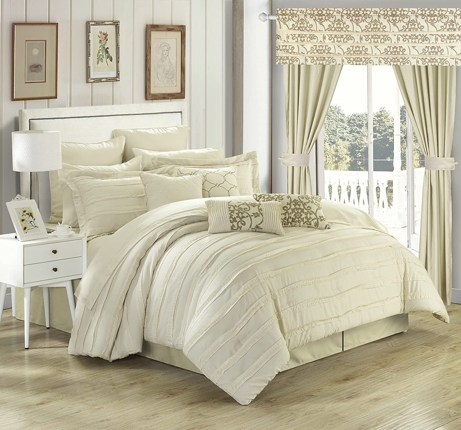 Factory Custom microfiber Polyester Printed Sheet set pillowcase Duvet set with matching curtains