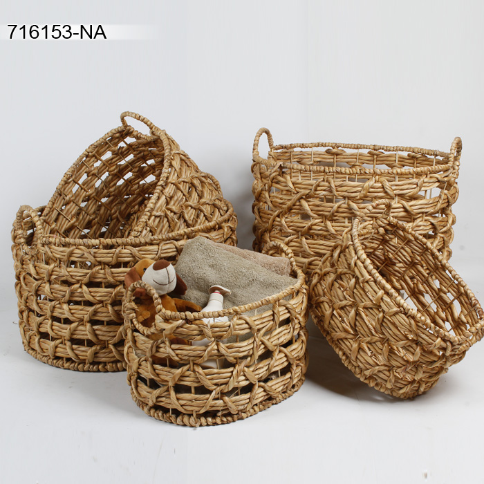 0-Water hyacinth basket