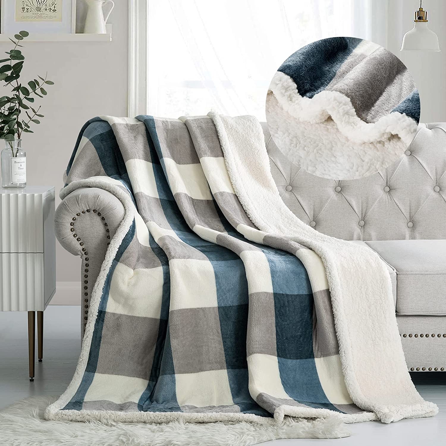 Hot selling fashion comfortable thick wool double layer fabric high-quality flannel blanket for home