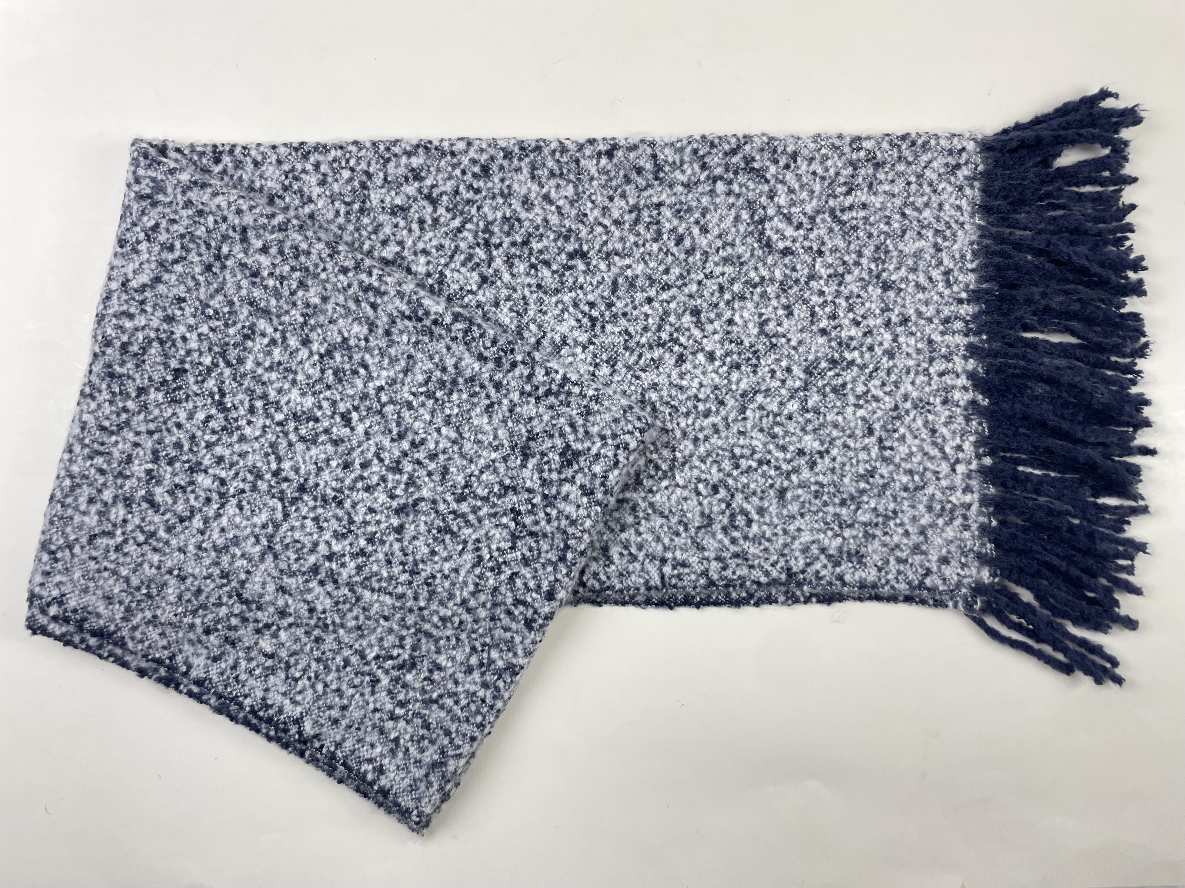 Lady's woven scarf