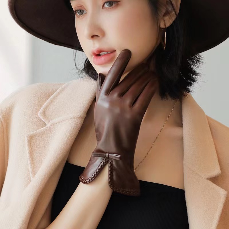 glove
