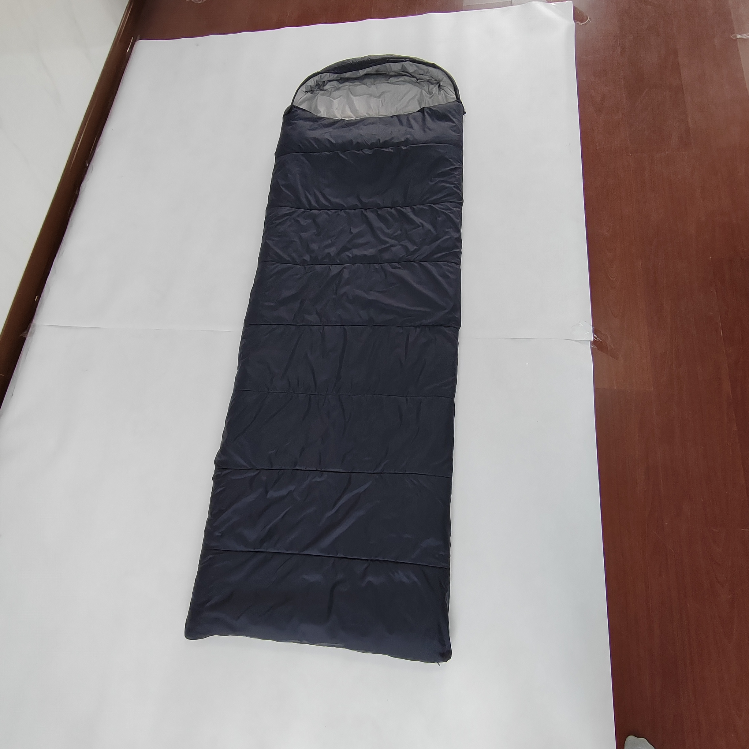 Heated sleeping bag